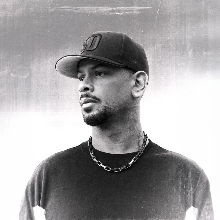 Profile Picture of MK (@marckinchen) on Tiktok