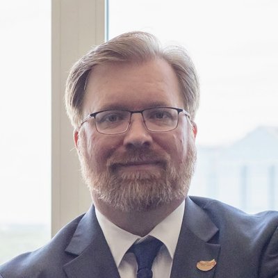 Profile Picture of Sean Francis (@SeanDFrancis) on Twitter