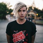 Profile Picture of Luke Rockets (@lukewithcon_) on Instagram