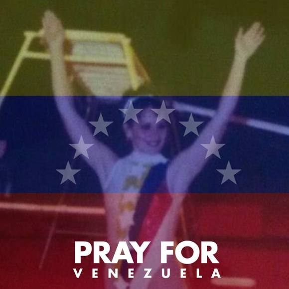 Profile Picture of Isabel Cassarino (@isacassa) on Poshmark