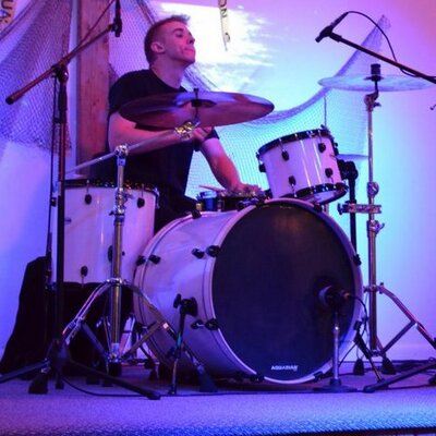 Profile Picture of Robert Scudder (@bob_bdib) on Twitter