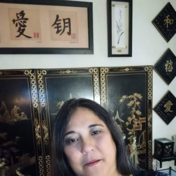 Profile Picture of Paula Huskey brundies (@butrflies13) on Poshmark