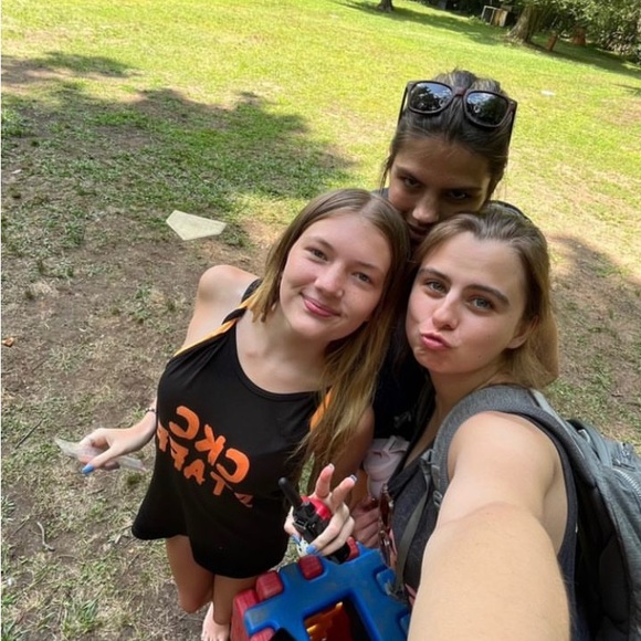 Profile Picture of Haley Boss (@haley_boss) on Poshmark