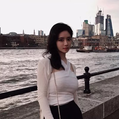 Nini Wong - Twitter Profile Picture of Nini Wong (@JianingTse) on Twitter