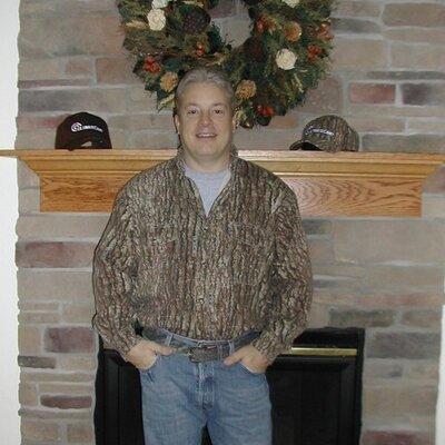 Profile Picture of Bob Biel (@Badatta2d) on Twitter