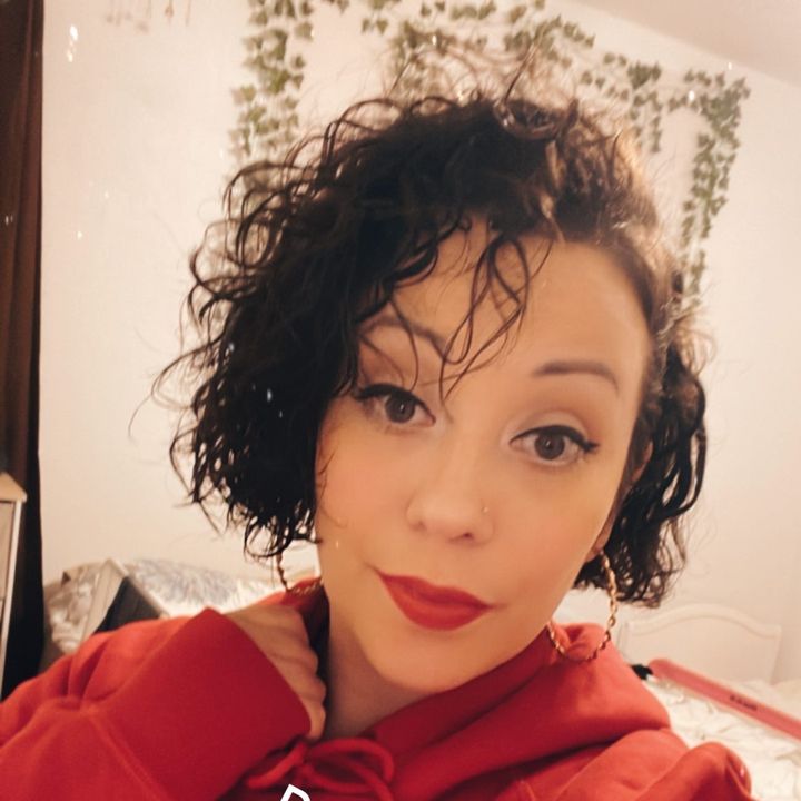 Profile Picture of Amanda Irizarry (@@airi32015) on Tiktok