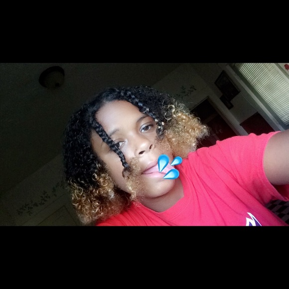 Profile Picture of Jaylynn Weistart (@princessjajay) on Poshmark