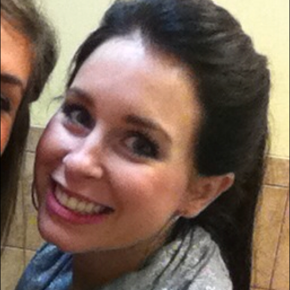 Profile Picture of Tori Spencer (@tori_spencer) on Poshmark