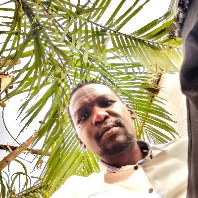 Profile Picture of Nhlamulo (@RONIN_JimNjAcK) on Twitter