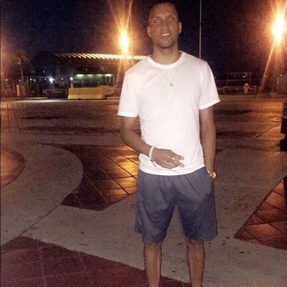 Profile Picture of Jose Lombardo (@joseanthony24) on Poshmark