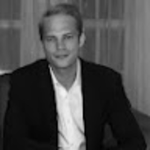 Profile Picture of Jared Lapine (@jlapine17) on Poshmark