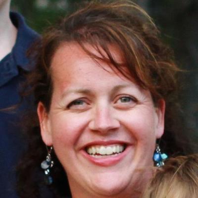 Profile Picture of Nancy Clark (@nlwclark) on Twitter