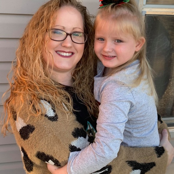 Profile Picture of Cadi-nichole Sharp (@cadi_hastwell) on Poshmark