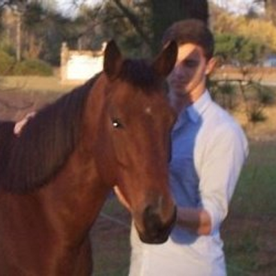 Profile Picture of Lacy Browning (@hurricanerider) on Twitter