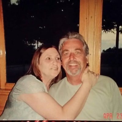 Profile Picture of Deborah Hebert (@devorahebert65) on Twitter