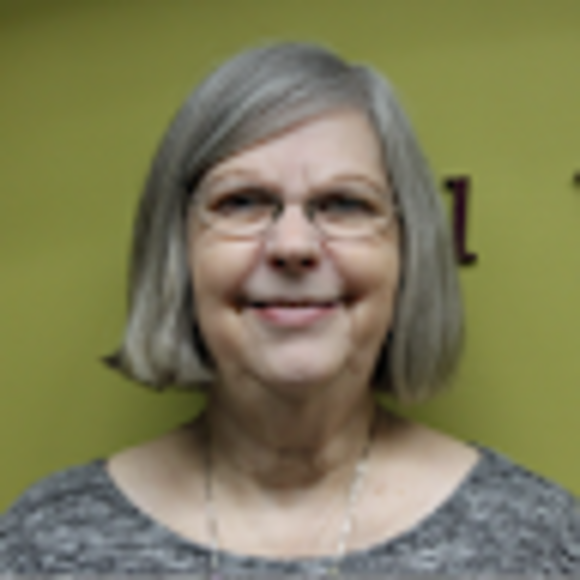 Profile Picture of Barbara Lemons (@blemonskcpl) on Poshmark