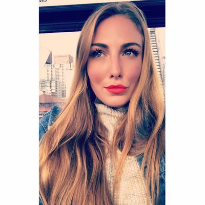 Profile Picture of Amanda Fay (@AmandaFaymous) on Twitter