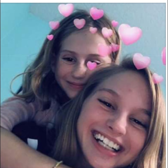 Profile Picture of Kayla Schwingel (@cheap_prices596) on Poshmark