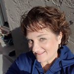 Profile Picture of Karin Meredith (@yewfarted) on Instagram