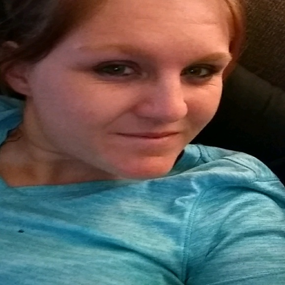 Profile Picture of Marah Campbell (@marahcampbell89) on Poshmark