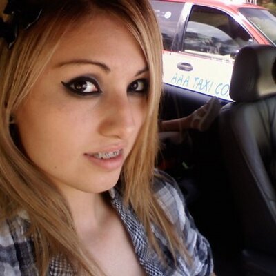Profile Picture of Adriana DeLeon (@lagueriita1990) on Twitter