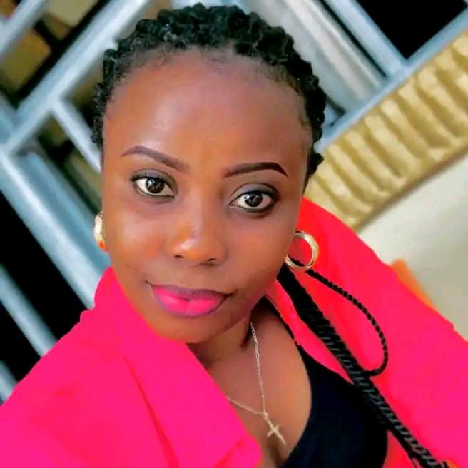 Profile Picture of Rose Duval (@user2548572093426) on Tiktok