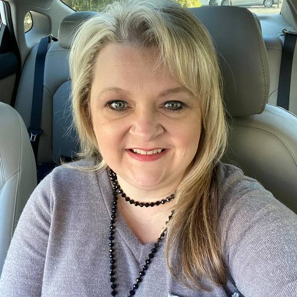 Profile Picture of Jennifer Benson (@djccbenson) on Poshmark