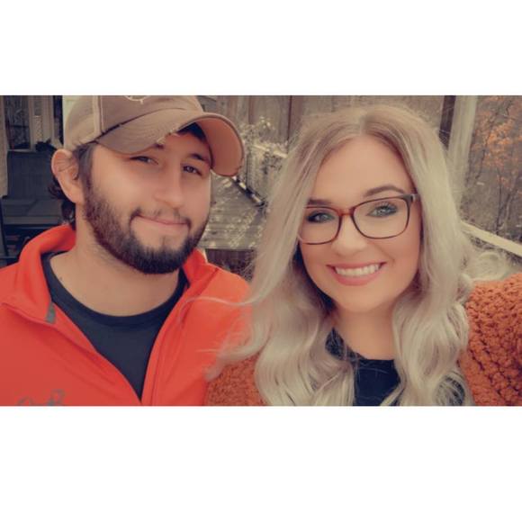 Profile Picture of Miranda Burress (@mlb2284) on Poshmark