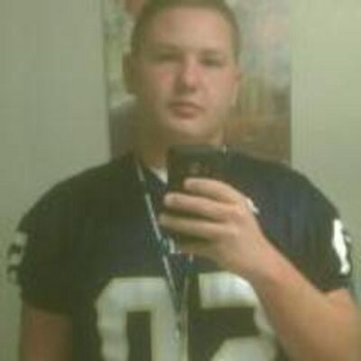 Profile Picture of Devin ^.^ (@DevinLay) on Twitter