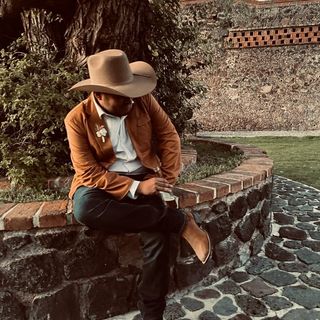 Profile Picture of Hugo Quezada (@hugoquezadamarquez) on Instagram