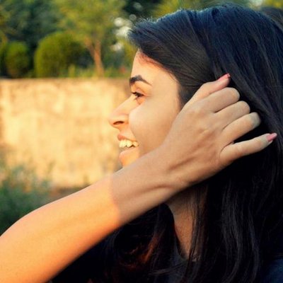 Profile Picture of Aisha Sajid (@AishaSajid_22) on Twitter