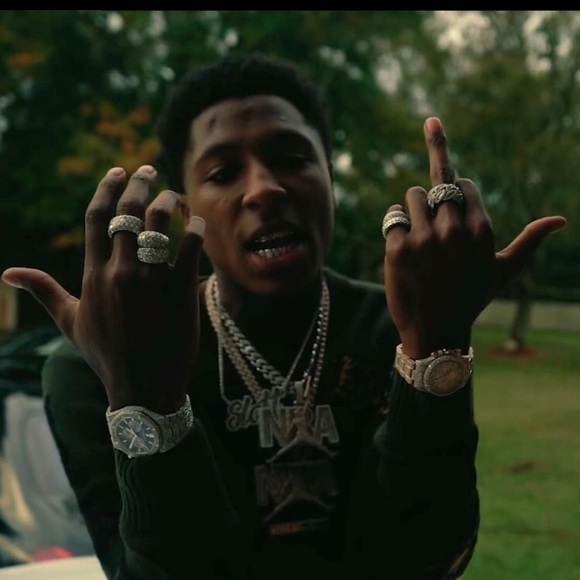 Profile Picture of Sharmarke Yusuf (@sharmarkey9) on Poshmark