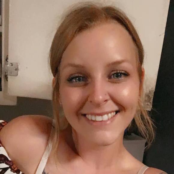 Profile Picture of Amber Tudor (@amber893) on Poshmark