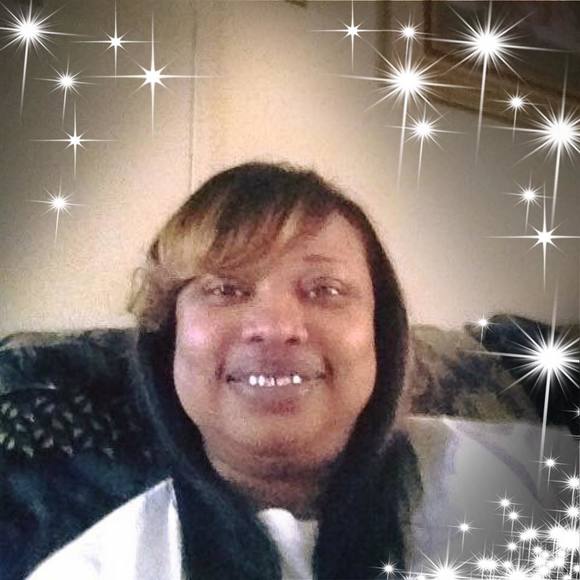 Profile Picture of Zettie bush Bush (@zettiehogan) on Poshmark