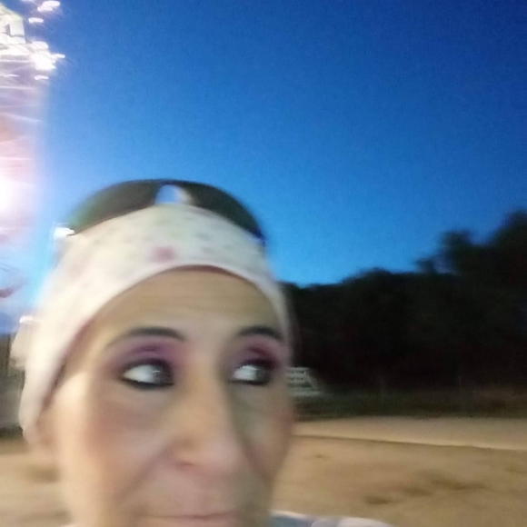 Profile Picture of Ruby Lemon (@rubylemon582) on Poshmark