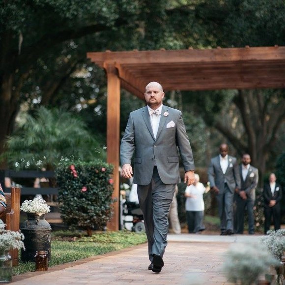 Profile Picture of Tyler Cantwell (@tycantwell9) on Poshmark