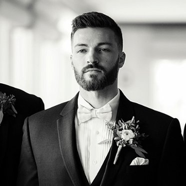 Profile Picture of Bretl (@embretl) on Twitter