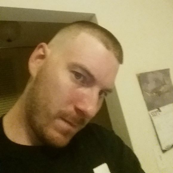 Profile Picture of Kevin Gorman (@kevingorman) on Poshmark