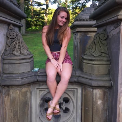 Profile Picture of Dre (@andrea_renee5) on Twitter