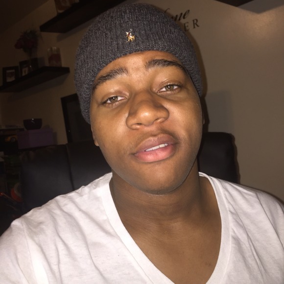 Profile Picture of Ray Brown (@almightyrvy) on Poshmark