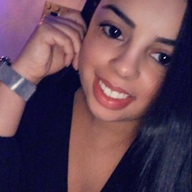 Profile Picture of Vanessa Da Rosa (@vdarosa) on Pinterest