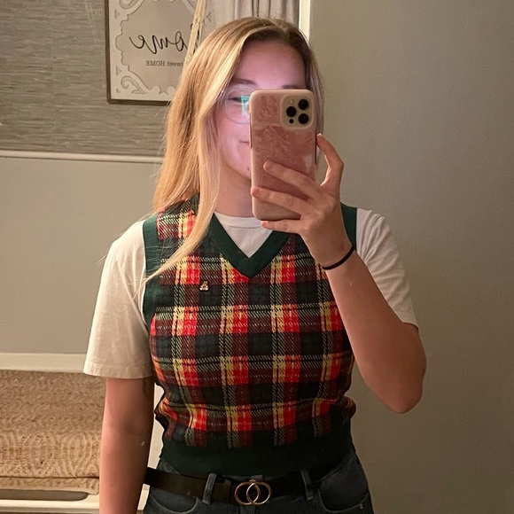 Riley Bails - Poshmark Profile Picture of Riley Bails (@riley_bails) on Poshmark