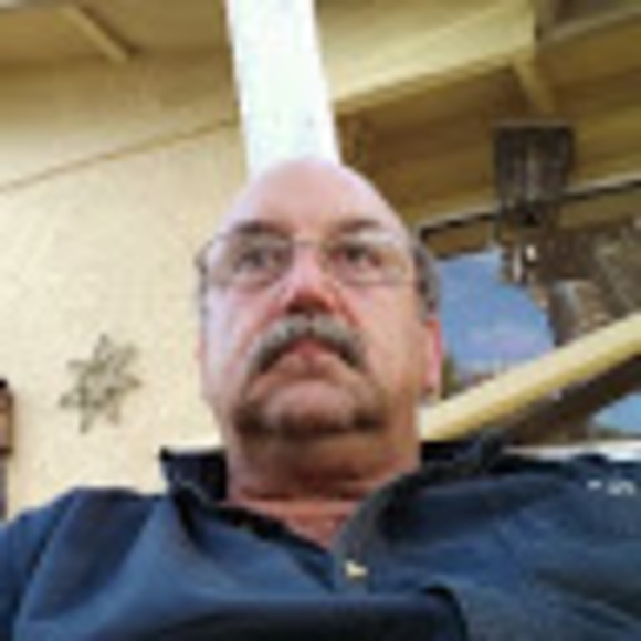 Profile Picture of Clinton Beasley (@clintlee98) on Poshmark