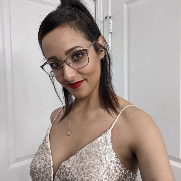 Profile Picture of Rodríguez Lacomba (@nrlacomba) on Poshmark