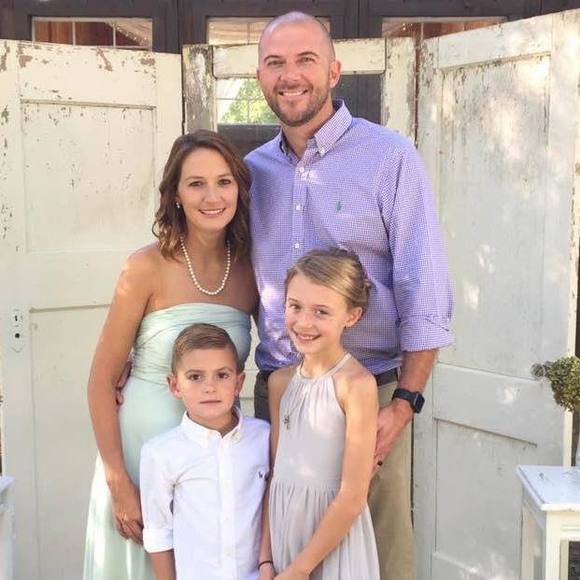 Jamie Gladson - Poshmark Profile Picture of Jamie Gladson (@jamiegladson) on Poshmark