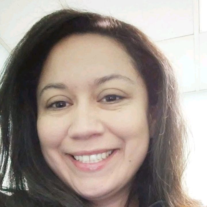 Profile Picture of Crystal (@parada.crystal) on Tiktok