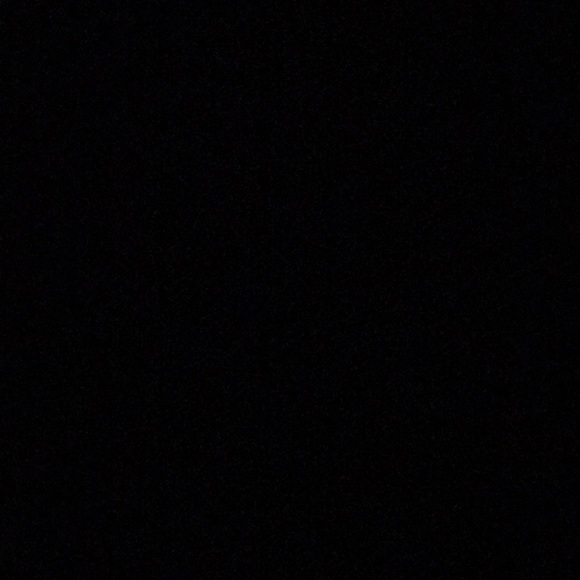 Samantha Vilvens - Poshmark Profile Picture of Samantha Vilvens (@samanthavilvens) on Poshmark