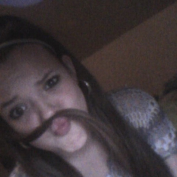 Profile Picture of Starlena Gonzales (@starbae) on Poshmark