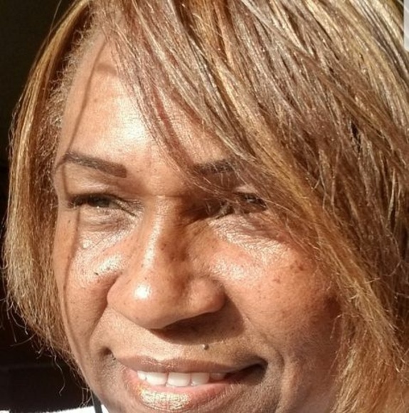 Profile Picture of Milly Perez (@le_cosanostra) on Poshmark