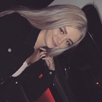 Profile Picture of Charlotte Farrell X (@CharRfx) on Twitter